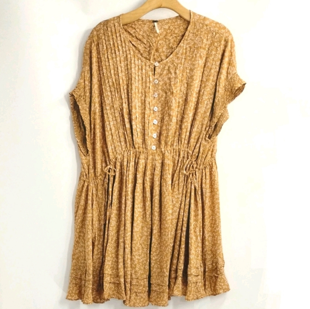 Free People Dress One Fine Day Beige Ditsy Floral Mini - Picture 2 of 13